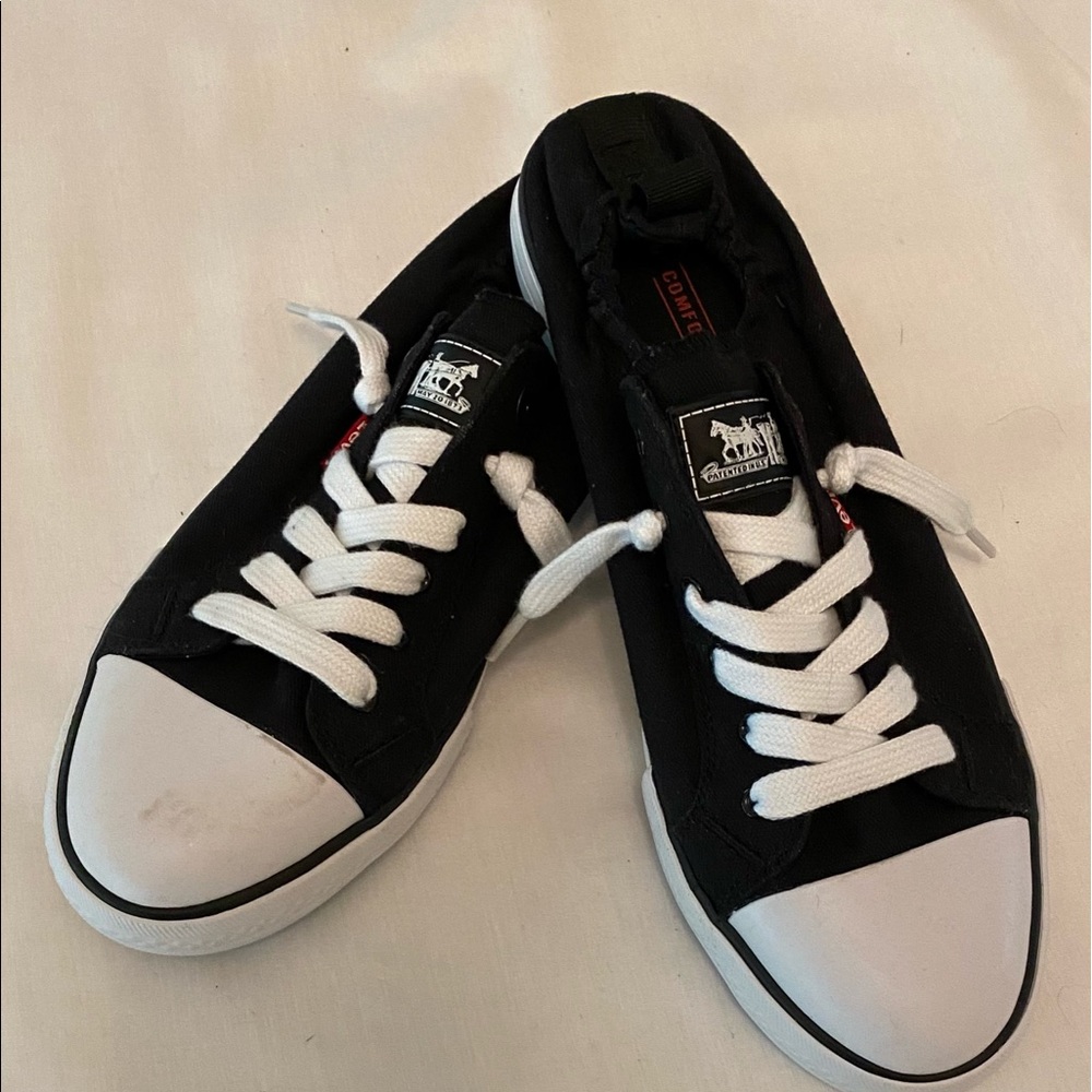 Levi’s®️ Comfort Tech Casual Shoes